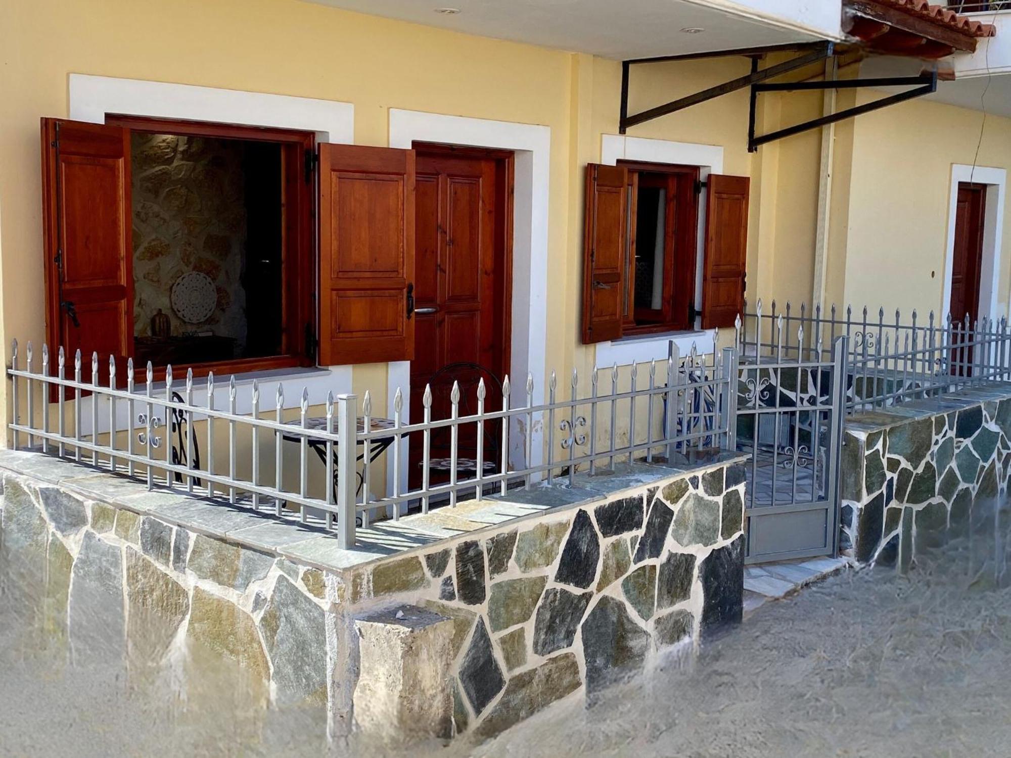 Panoraias Luxury Suite Kyparissia Esterno foto